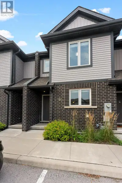 Welcome to 86-7768 Ascot Circle, a 3-bedroom condo townhouse offering over 1300 sq ft above grade in...