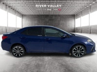 HEATED FRONT SEATS, AUTO HIGH-BEAM HEADLIGHTS, ELECTRONIC STABILITY, TRACTION CONTROL, EXTERIOR PARK... (image 1)