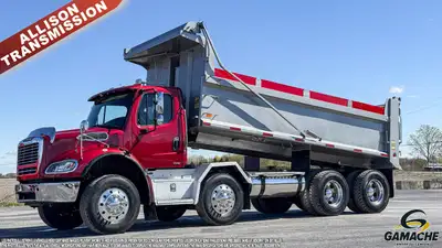 Heavy truck / Camion lourd - # STOCK: C-904971 2009 FREIGHTLINER M2 112 BENNE BASCULANTE / CAMION DO...