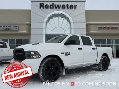 This Ram 1500 Classic delivers a Regular Unleaded V-8 5.7 L/345 engine powering this Automatic trans...