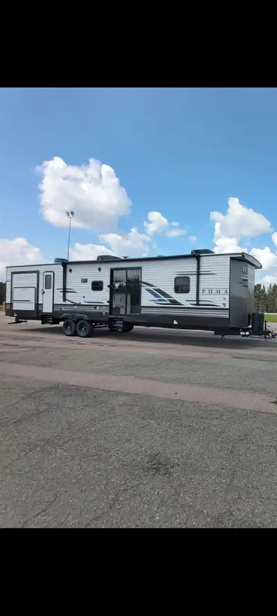 Financing Available Delivery available for extra cost Mint Condition Just Like New! -2 Air Condition...
