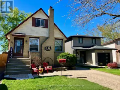 Welcome to 15 Chancton Crescent a charming 1.5-storey home ideally located in a sought-after South L...