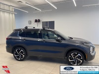 Low Mileage, Premium Audio, HUD, Lane Keep Assist, Leather Seats, Navigation! Ask us how you can add... (image 3)