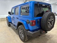 2025 Jeep Wrangler Sahara SAHARA 4X4 | DEALER DEMO | HEATED LEATHER SEATS | Hydro Blue Pearl Coat Pe... (image 4)