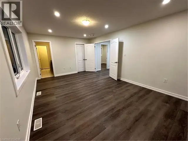 7 ABERCROMBIE Crescent Brampton, Ontario in Long Term Rentals in Mississauga / Peel Region - Image 27