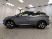 Step out in style with our 2021 Nissan Murano SV AWD that is versatile and vibrant in Gun Metallic!... (image 4)