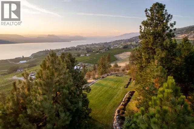 1116 Naramata Road Penticton, British Columbia in Land for Sale in Penticton - Image 4
