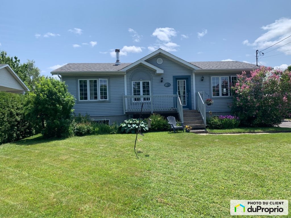 $372,500 - Bungalow for sale in St-Cyrille-De-Wendover — photo 3