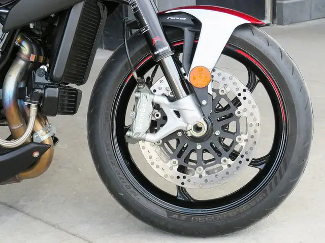2023 MV Agusta Brutale RR in Sport Bikes in Cambridge - Image 12