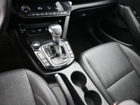 Perfect balance of comfort and performance. This 2025 Kia Seltos offers Android Auto/Apple CarPlay,... (image 7)