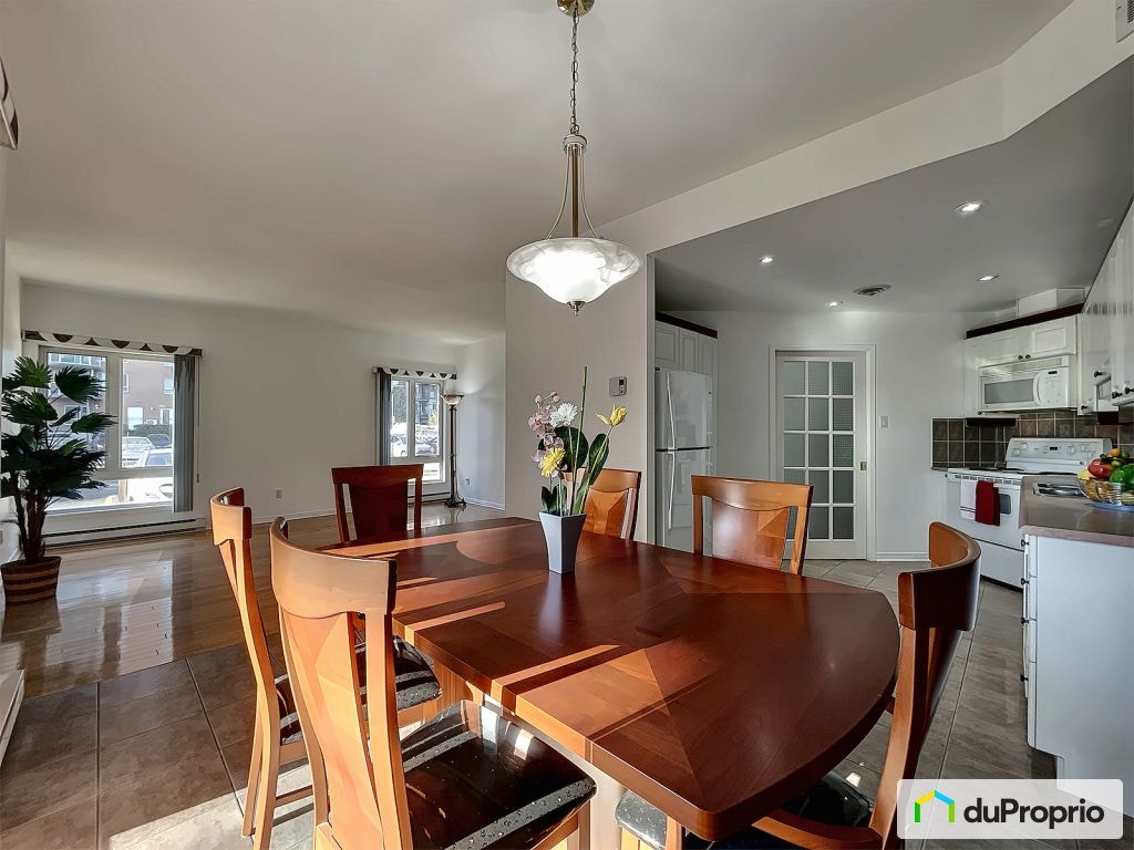 $565,000 - Condominium for sale in Anjou — photo 1