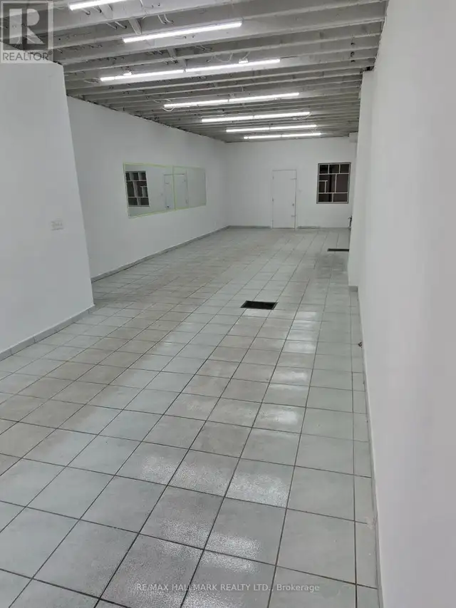 MAIN - 1752 ST CLAIR AVENUE W Toronto (Weston-Pellam Park), Onta in Commercial & Office Space for Rent in City of Toronto - Image 5