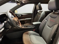 This 2026 JEEP COMPASS TRAILHAWK 4X4 has the following options Prem Cloth/Leather Trim Bucket Seats,... (image 9)