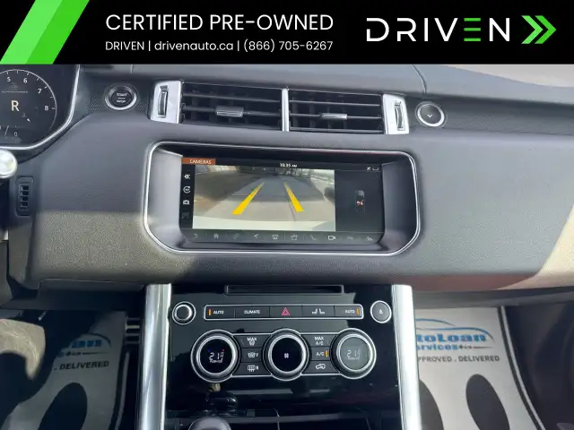 2017 Land Rover Range Rover Sport in Cars & Trucks in Markham / York Region - Image 18