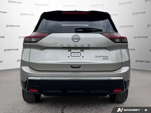 2024 Nissan Rogue Platinum in Cars & Trucks in Ottawa - Image 7