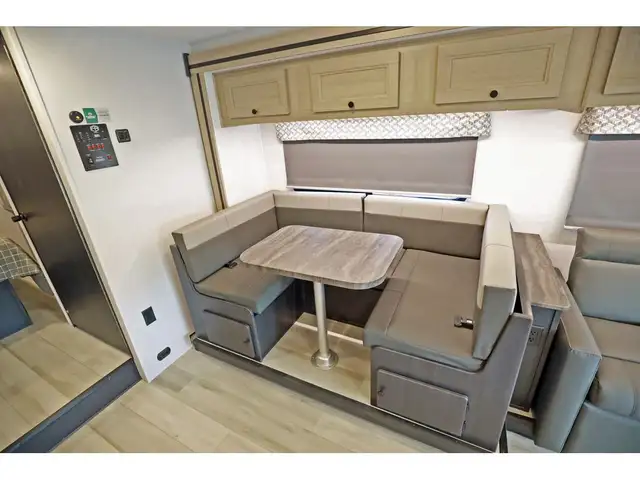 2026 Forest River Sunseeker 3010 2026 NEUF Classe C 31 pieds + c in RVs & Motorhomes in Laval / North Shore - Image 12