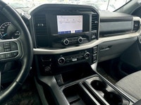 * XTR Package: 2-bar grille, door/tailgate handles, 6 running boards, single-tip exhaust, tow hooks... (image 7)