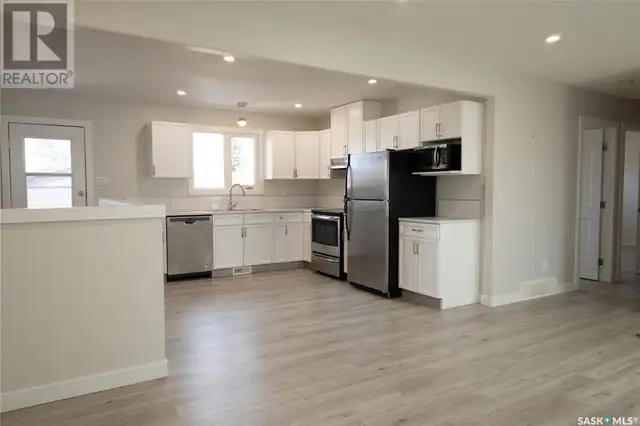 118 Elizabeth STREET Warman, Saskatchewan62864390844545122