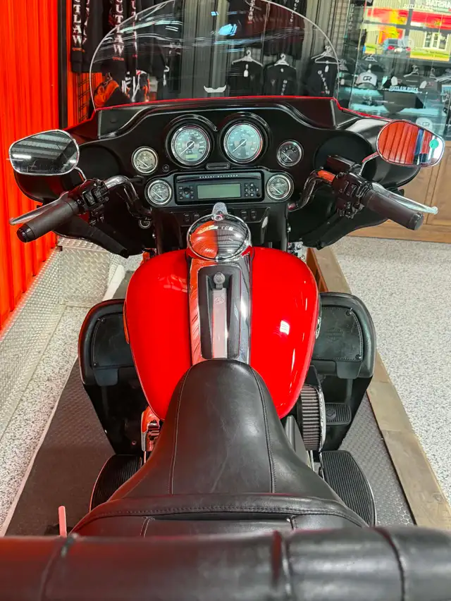 2010 Harley-Davidson Touring 2010 HARLEY DAVIDSON ULTRA LIMITED  in Street, Cruisers & Choppers in Moncton - Image 10