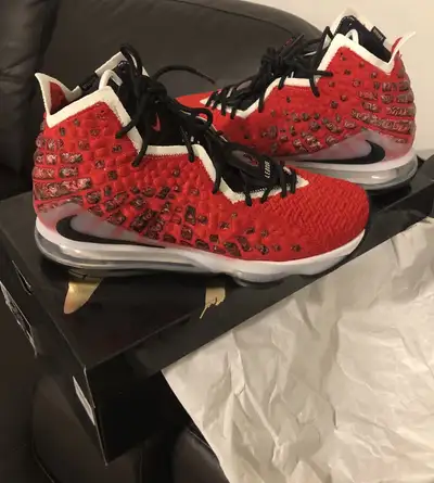 lebron 17 in All Categories in Canada Kijiji Marketplaces