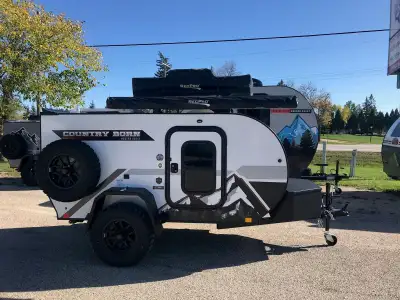 BRAND NEW 2026 COUNTRY BORN CB 10 WITH EXTRAS: ROOF TOP TENT, AWNING, BLACK STONE GRIDDLE, 500 BTU A...