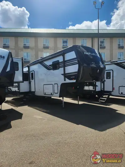 Specifications and Features: Exterior Length: 35 feet 7 inches Exterior Width: 8 feet Exterior Heigh...
