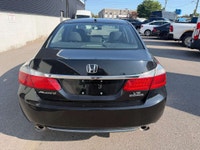 All vehicles come with a full vehicle History Report, ask to see it! 2015 Honda Accord touring featu... (image 6)
