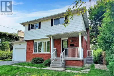 Welcome to this renovated one-bedroom walkout basement apartment (approx 700 sqf), situated on a qui...