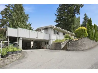 Rancher with basement on 13,329 sq ft (0.3 acres) rectangular lot in Central Abbotsford! Zoned for t...