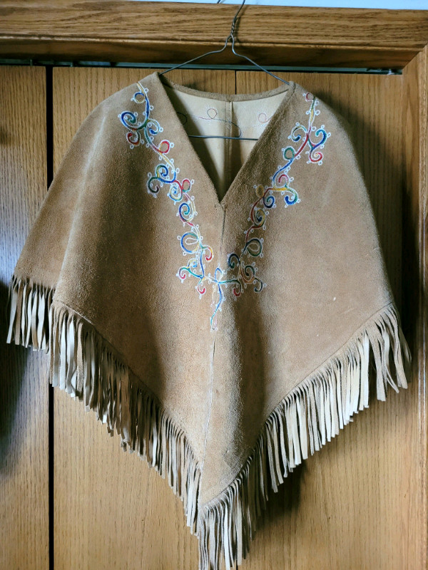 Deerskin Poncho in Women's - Tops & Outerwear in Lethbridge