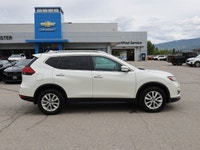 2017 Nissan Rogue SL AWD Comfortable, refined, and packed with premium features, this 2017 Nissan Ro... (image 3)