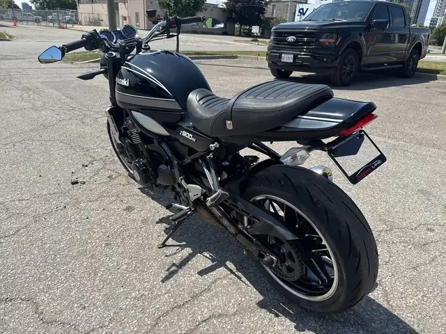 2021 Kawasaki Z900RS ~ KAWASAKI Z900RS ~ RETRO LOOK ~ COOL BIKE  in Street, Cruisers & Choppers in City of Toronto - Image 7