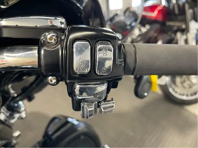 2009 Harley-Davidson Street Glide CANADIAN HARLEY/STAGE 1/RINEHA in Sport Touring in North Bay - Image 23