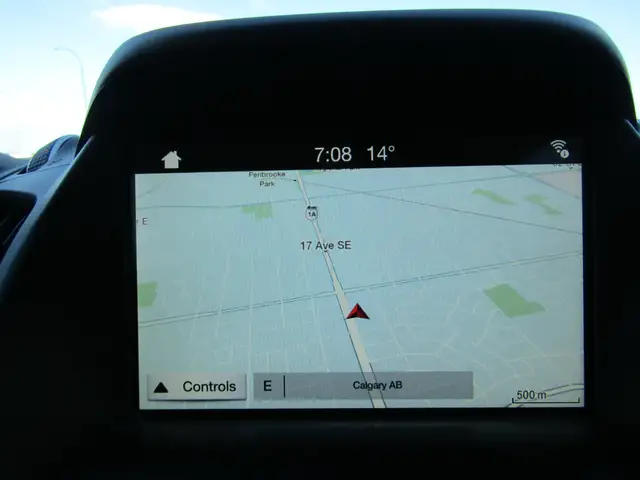 2019 Ford Escape SE 4WD Sport Appearance / Carplay / Navi / B.Ca in Cars & Trucks in Calgary - Image 22