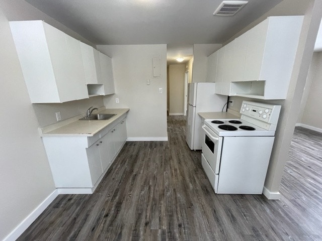 701 Wellington Ave - 1 BR - available NOW! 4