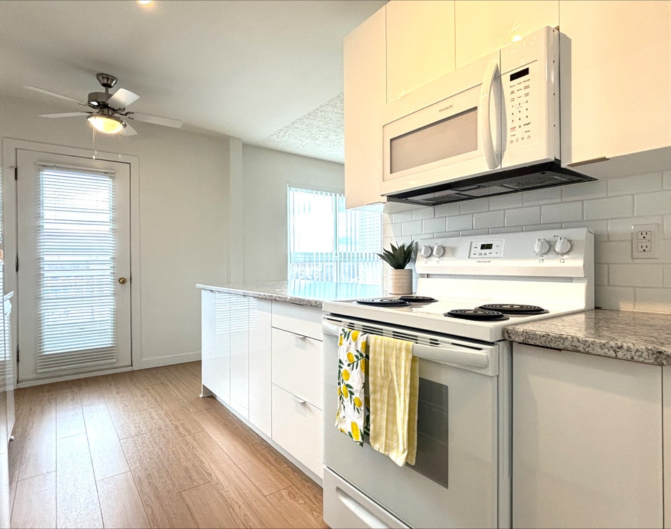 LORENTZ UNITS FOR RENT READY LATE FALL! 4