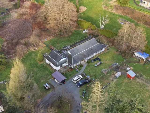 Developers Dream | 2.16 Acres Langley Income Property in Other in Delta/Surrey/Langley - Image 3