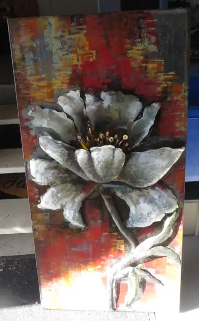 Highly detailed, colorful, hand painted metal art of a garden rose. Dimensions 24 x 48 in. Easy to h...