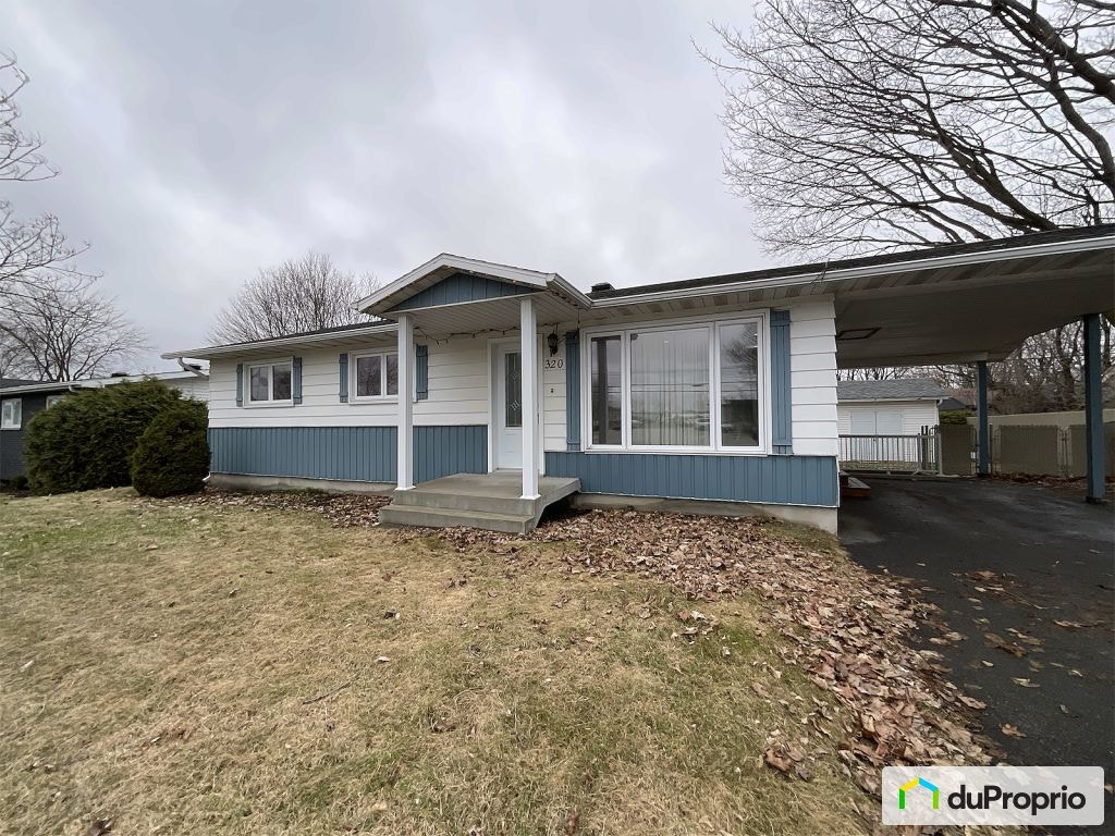 $360,000 - Bungalow for sale in Victoriaville — photo 1
