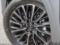 Every New and Executive Driven Demo at Hyatt Infiniti comes with all weather floor mats, wheel locks... (image 7)