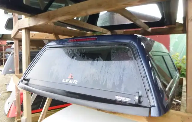 2019 - 2025 Chevrolet Silverado 1500 6'6 GAO Northsky Blue Metal in Other Parts & Accessories in Kitchener / Waterloo - Image 2