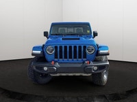 This Jeep Gladiator has a dependable Regular Unleaded V-6 3.6 L/220 engine powering this Automatic t... (image 8)
