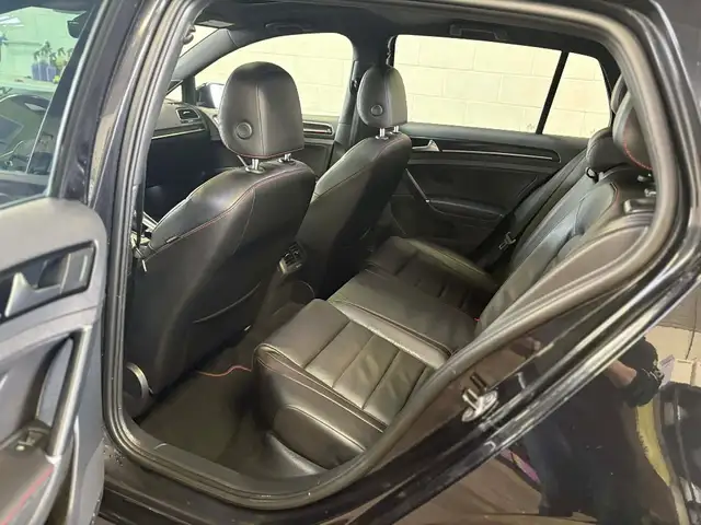 2017 Volkswagen Golf GTI 5dr HB DSG Autobahn in Cars & Trucks in Laval / North Shore - Image 11