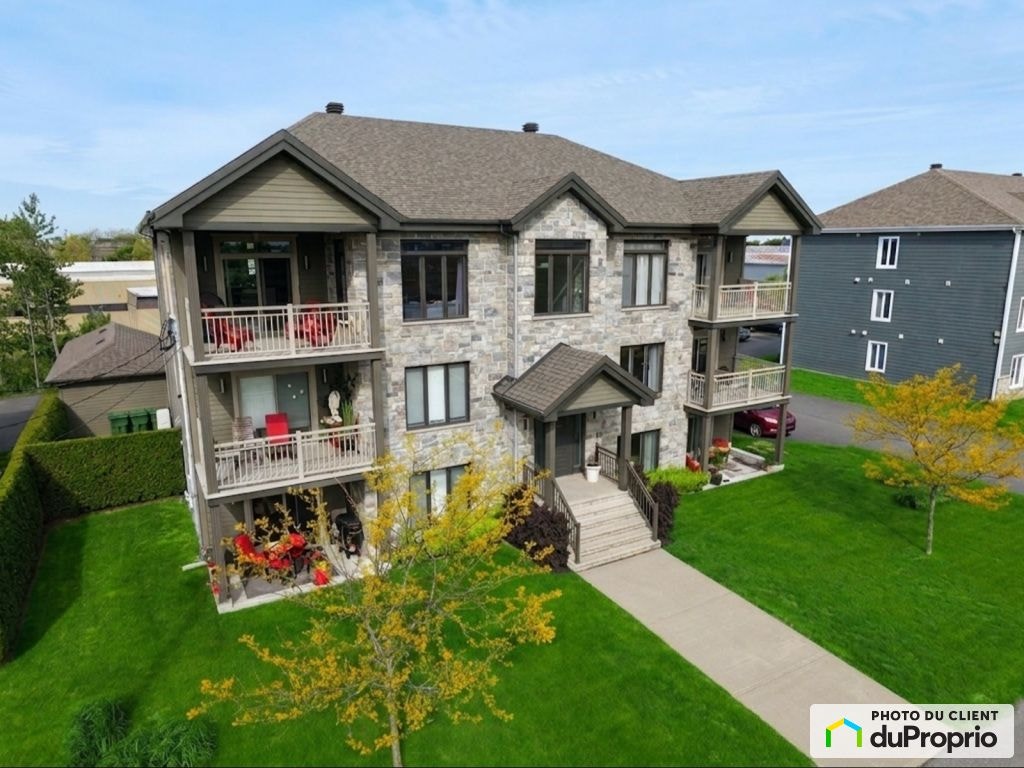$1,485,000 - Quintuplex for sale in Victoriaville — photo 2