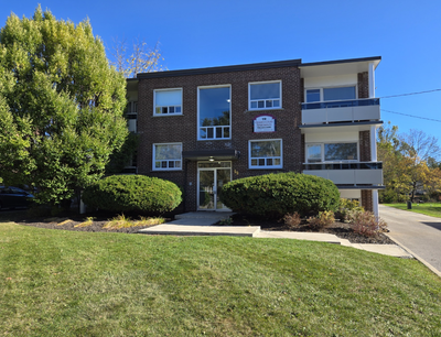 **OPEN HOUSE SCHEDULED FOR SATURDAY JANUARY 10, 2026 BETWEEN 12:00PM - 1:00PM** 1 Bedroom Suite- Ava...