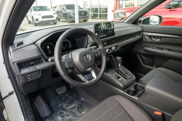 2026 Honda CR-V Hybrid Sport in Cars & Trucks in Edmonton - Image 13