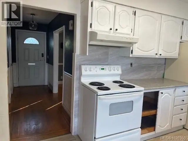 1746 Fitzgerald Ave Courtenay, British Columbia in Houses for Sale in Comox / Courtenay / Cumberland - Image 8