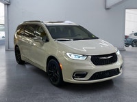 Check out this vehicle's pictures, features, options and specs, and let us know if you have any ques... (image 6)
