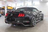 Ford Mustang Coupe GT Premium CS (California Special) 2019: - Extérieur noir SHADOW, intérieur en cu... (image 9)