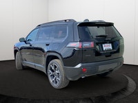 This Jeep Cherokee has a powerful EJN 1.6L I-4 EP Turbo Hybrid engine powering this Variable transmi... (image 3)